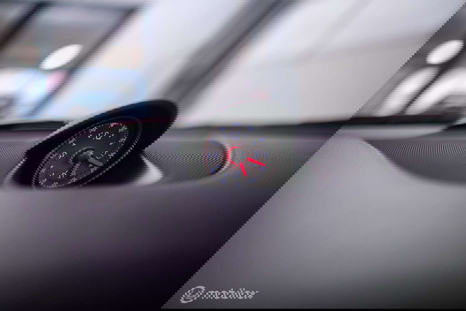 Mercedes-Benz SLK 350 V6 306 pk | Airscarf | Harman Kardon | Memory | LED | Navigatie | Keyless | Cruise | Zeer mooi | Lage km stand |