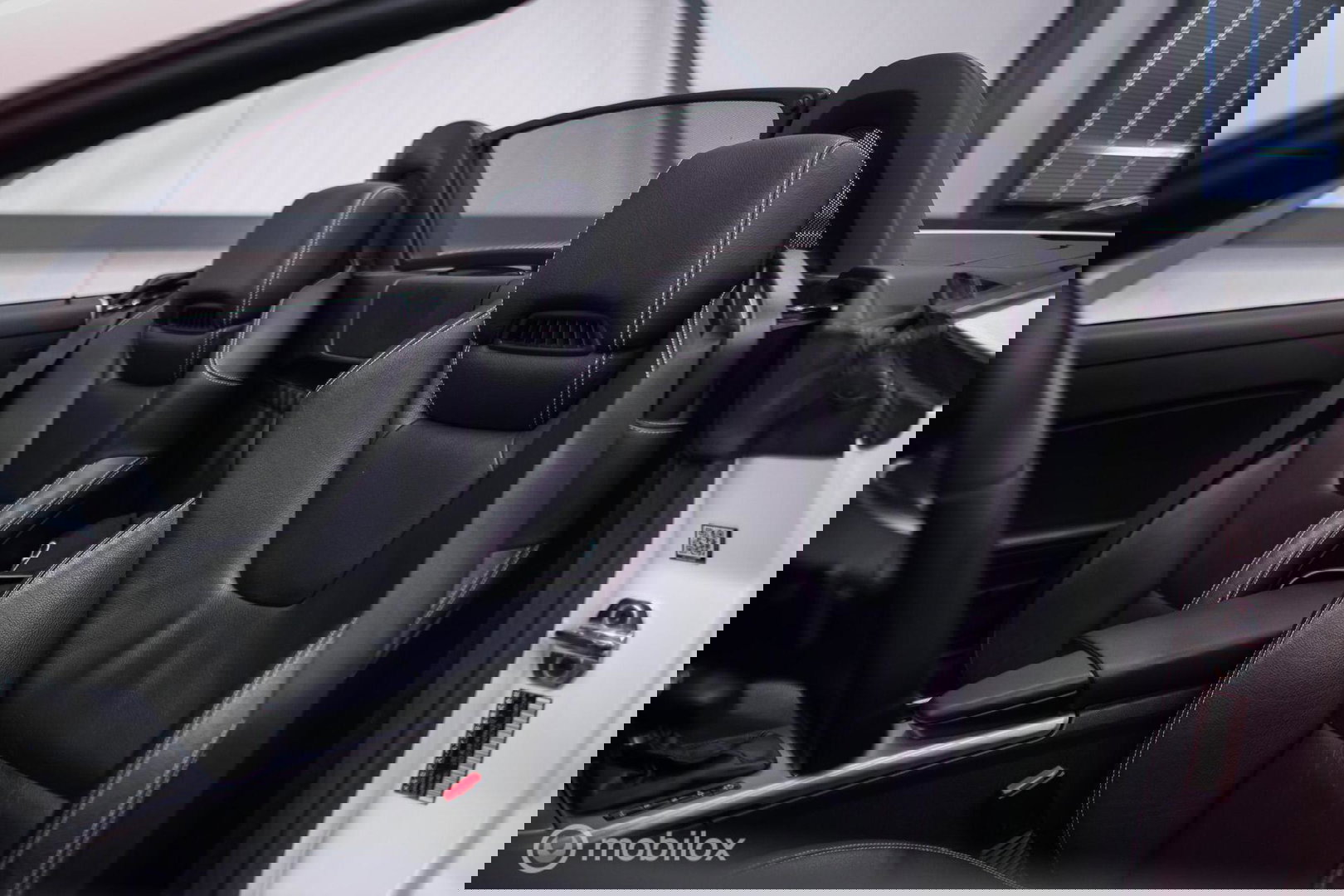 Mercedes-Benz SLK 350 V6 306 pk | Airscarf | Harman Kardon | Memory | LED | Navigatie | Keyless | Cruise | Zeer mooi | Lage km stand |