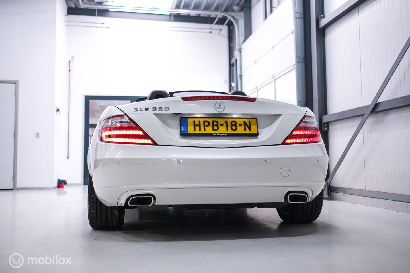 Mercedes-Benz SLK 350 V6 306 pk | Airscarf | Harman Kardon | Memory | LED | Navigatie | Keyless | Cruise | Zeer mooi | Lage km stand |