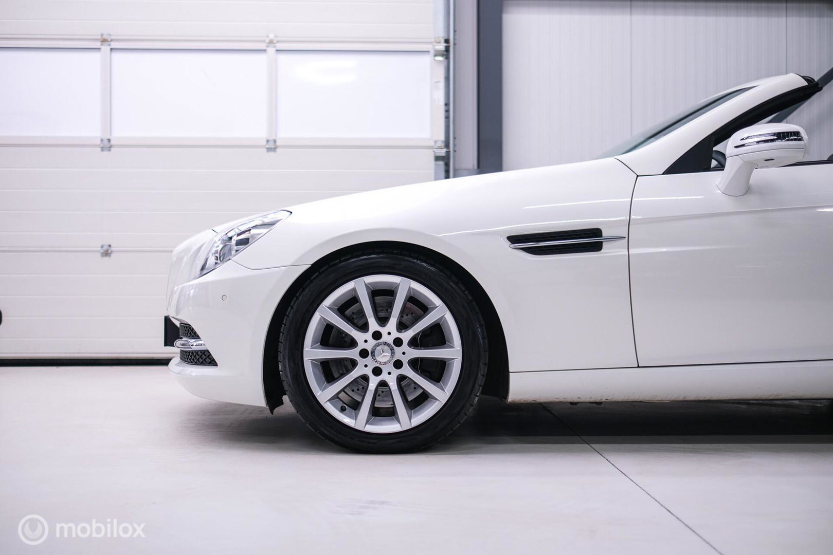 Mercedes-Benz SLK 350 V6 306 pk | Airscarf | Harman Kardon | Memory | LED | Navigatie | Keyless | Cruise | Zeer mooi | Lage km stand |