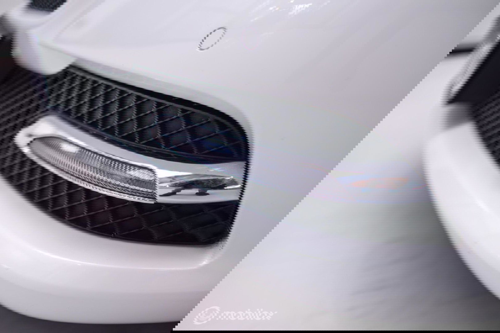 Mercedes-Benz SLK 350 V6 306 pk | Airscarf | Harman Kardon | Memory | LED | Navigatie | Keyless | Cruise | Zeer mooi | Lage km stand |