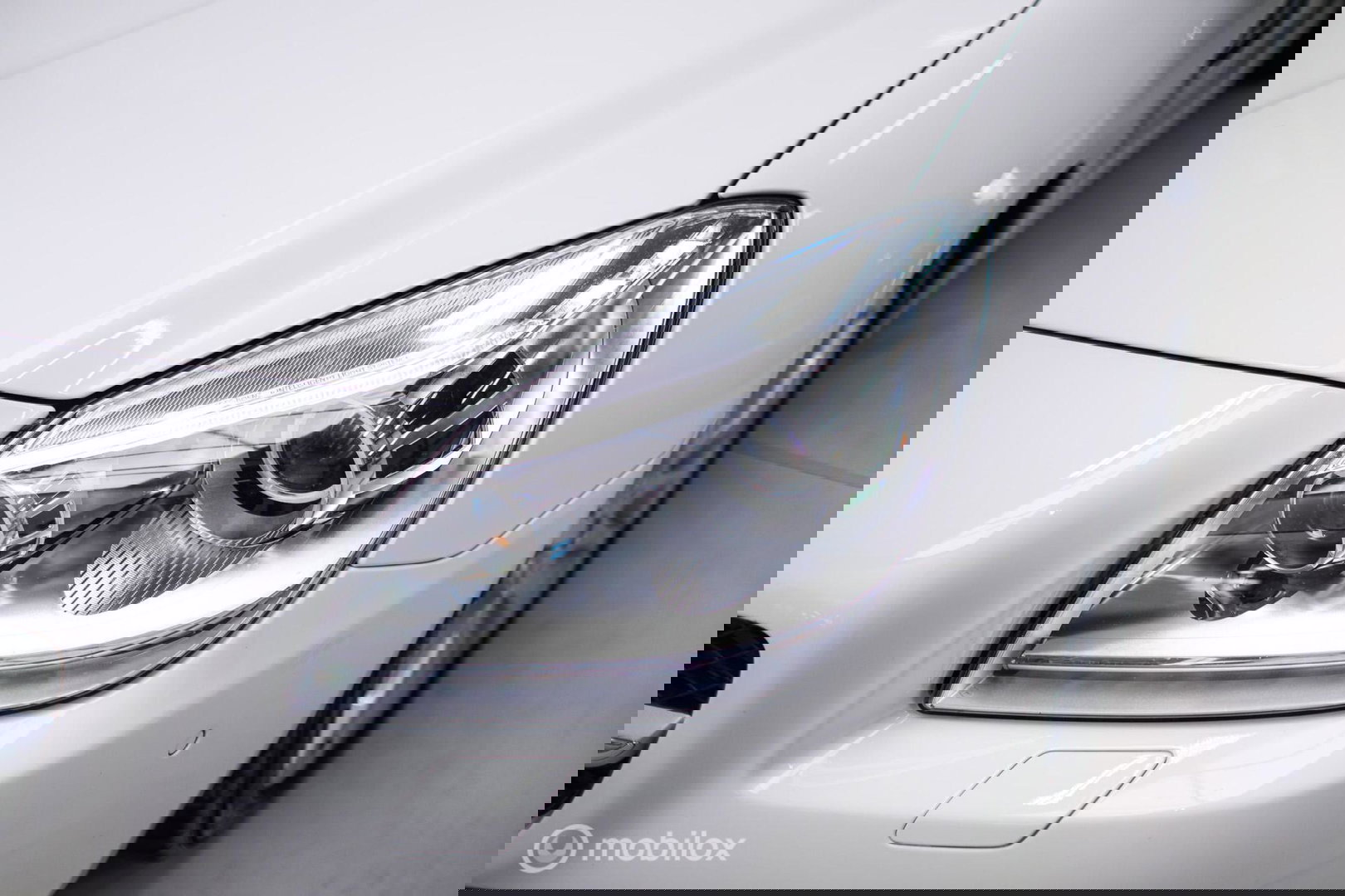 Mercedes-Benz SLK 350 V6 306 pk | Airscarf | Harman Kardon | Memory | LED | Navigatie | Keyless | Cruise | Zeer mooi | Lage km stand |