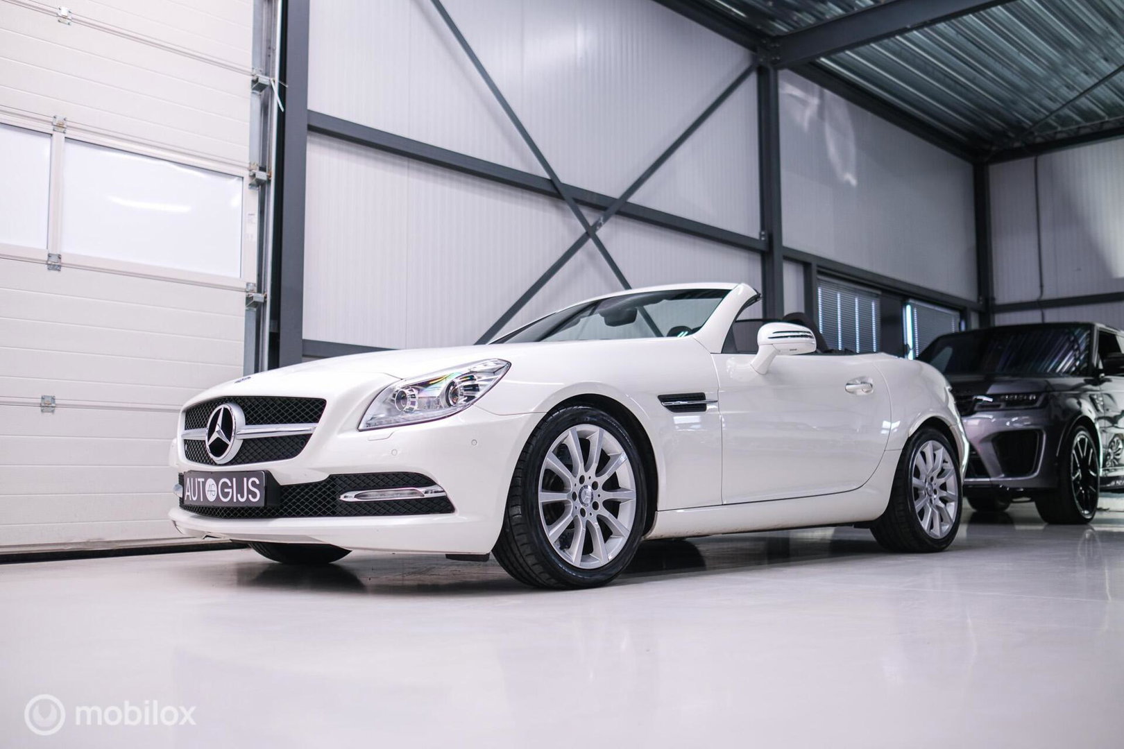Mercedes-Benz SLK 350 V6 306 pk | Airscarf | Harman Kardon | Memory | LED | Navigatie | Keyless | Cruise | Zeer mooi | Lage km stand |