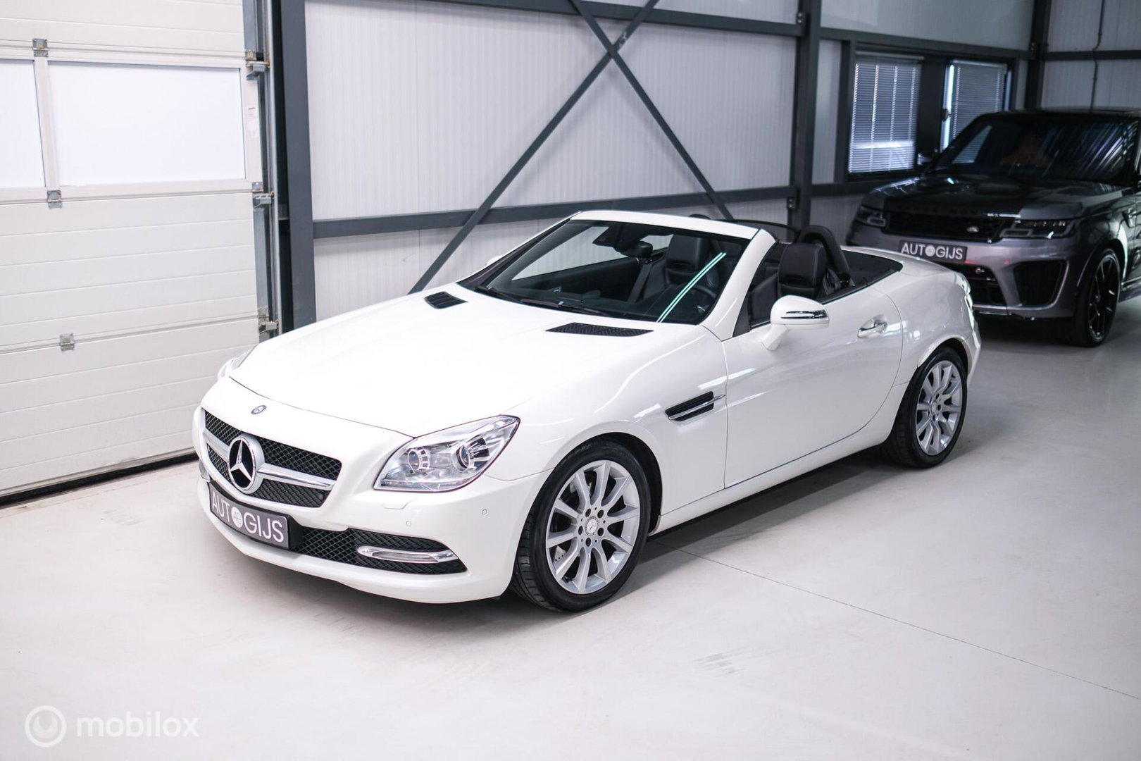 Mercedes-Benz SLK 350 V6 306 pk | Airscarf | Harman Kardon | Memory | LED | Navigatie | Keyless | Cruise | Zeer mooi | Lage km stand |