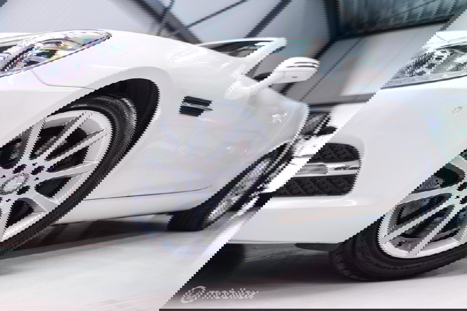 Mercedes-Benz SLK 350 V6 306 pk | Airscarf | Harman Kardon | Memory | LED | Navigatie | Keyless | Cruise | Zeer mooi | Lage km stand |