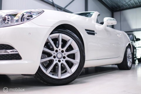 Mercedes-Benz SLK 350 V6 306 pk | Airscarf | Harman Kardon | Memory | LED | Navigatie | Keyless | Cruise | Zeer mooi | Lage km stand |