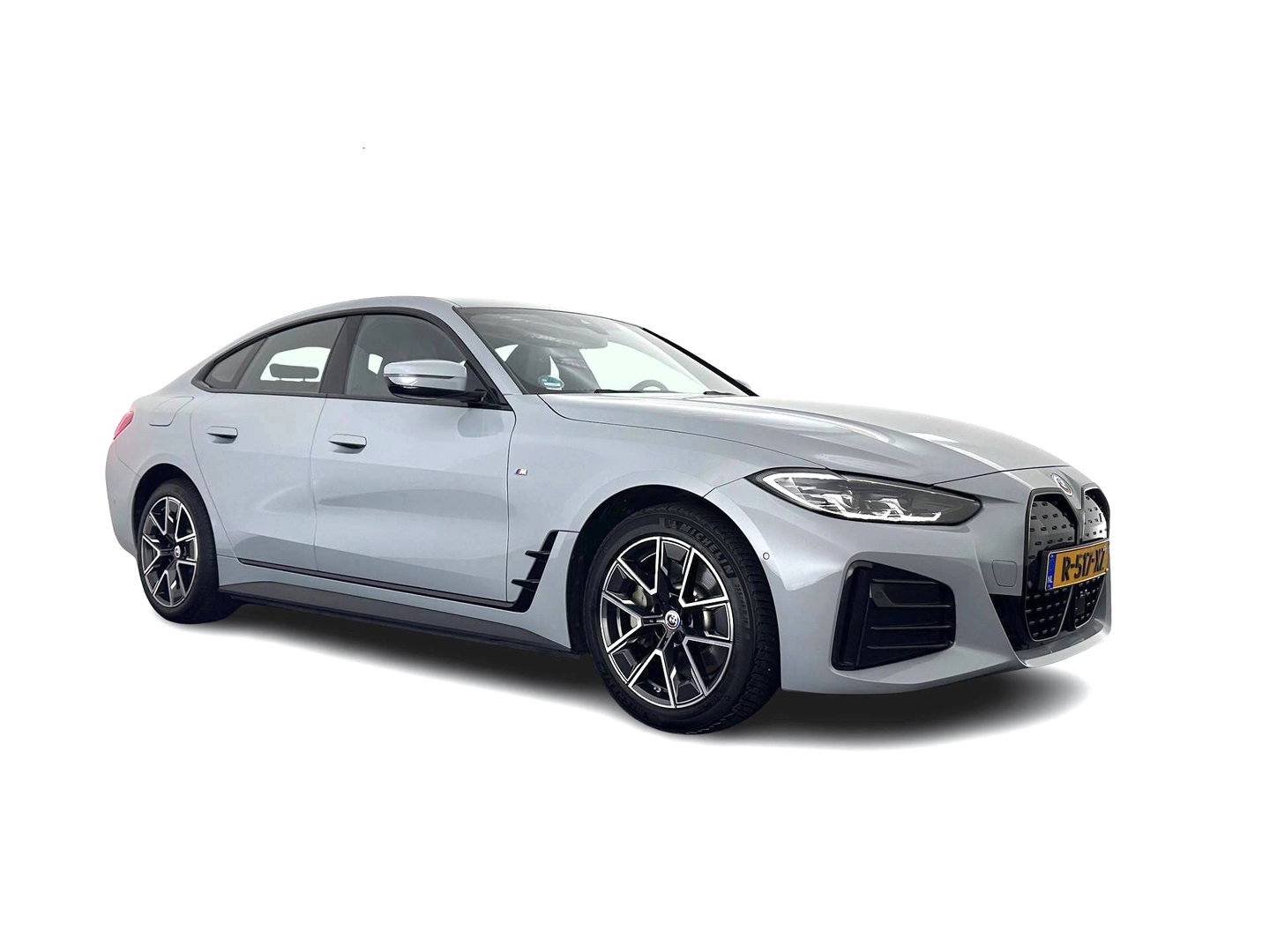 BMW i4 eDrive40 84 kWh [ 3-Fase ] (INCL.BTW) *LEATHER-MICROFIBRE | FULL-LED | ADAPTIVE-CRUISE | HEATED-SPORTSEATS | CAMERA | DAB | WIDESCREEN-DIGI-COCKPIT | NAVI-FULLMAP | ECC | PDC | 18''ALU*