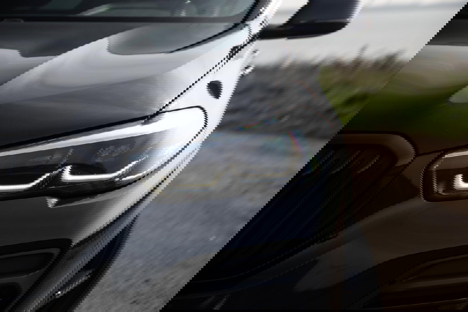 BMW X5 xDrive45e CARPLAY / CAMERA / DEALER ONDERHOUDEN /  LEER / STOELVERWARMING / BLACK ON BLACK