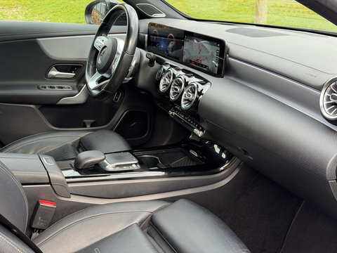 Mercedes-Benz A-Klasse A250e AMG Pano|Burmester|360|HUD|Automaat|2020