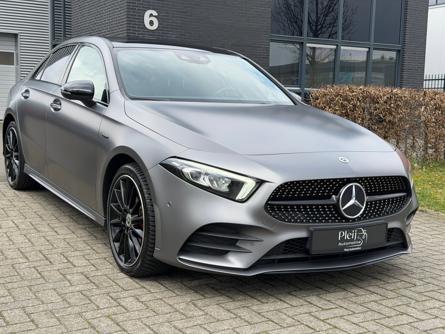 Mercedes-Benz A-Klasse A250e AMG Pano|Burmester|360|HUD|Automaat|2020