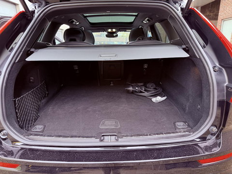 Volvo XC60 2.0 T6 Plug-in hybrid AWD Ultra Black Edition 360 l led l 21 inc