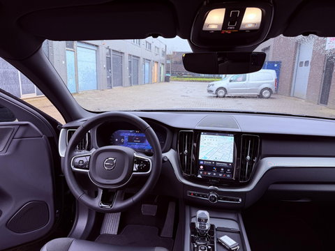 Volvo XC60 2.0 T6 Plug-in hybrid AWD Ultra Black Edition 360 l led l 21 inc