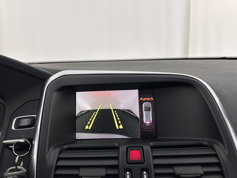 Volvo XC60 2.0 D4 FWD Polar+ Aut. *PANO | LEATHER | XENON | ADAPTIVE-CRUISE | MEMORY-PACK | BLINDSPOT | HEATED-COMFORTSEATS | NAVI-FULLMAP | CAMERA | PRIVACYGLASS | ECC | TOWBAR | PDC | LANE-ASSIST | 17''ALU*