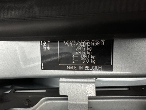 Volvo XC60 2.0 D4 FWD Polar+ Aut. *PANO | LEATHER | XENON | ADAPTIVE-CRUISE | MEMORY-PACK | BLINDSPOT | HEATED-COMFORTSEATS | NAVI-FULLMAP | CAMERA | PRIVACYGLASS | ECC | TOWBAR | PDC | LANE-ASSIST | 17''ALU*