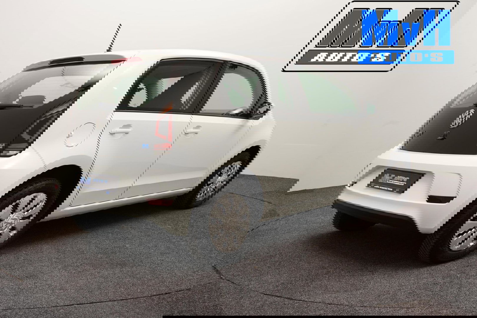 Volkswagen up! 1.0 BMT move up!|BLUETOOTH|AIRCO|DAB|ORG.NL