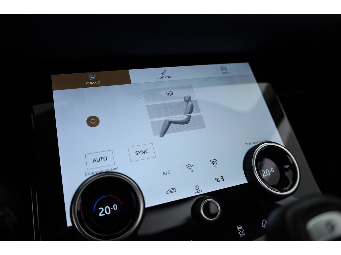 Land Rover Range Rover Evoque 1.5 P300e AWD S | SOH 88.8% | Pano | Stoel- Stuurverw. | Cruise | All Season | Memory | 360cam | Apple CarPlay