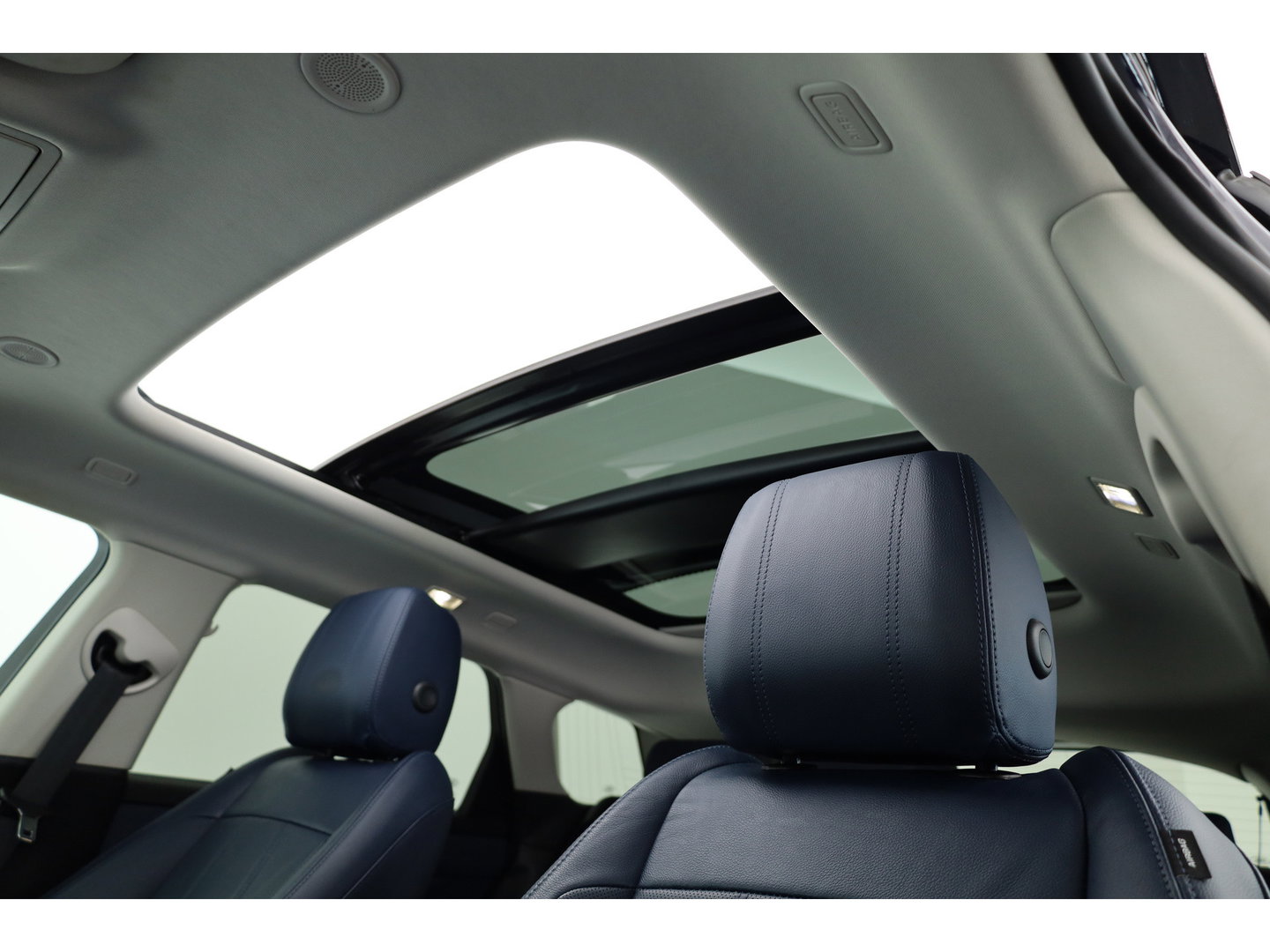 Land Rover Range Rover Evoque 1.5 P300e AWD S | SOH 88.8% | Pano | Stoel- Stuurverw. | Cruise | All Season | Memory | 360cam | Apple CarPlay