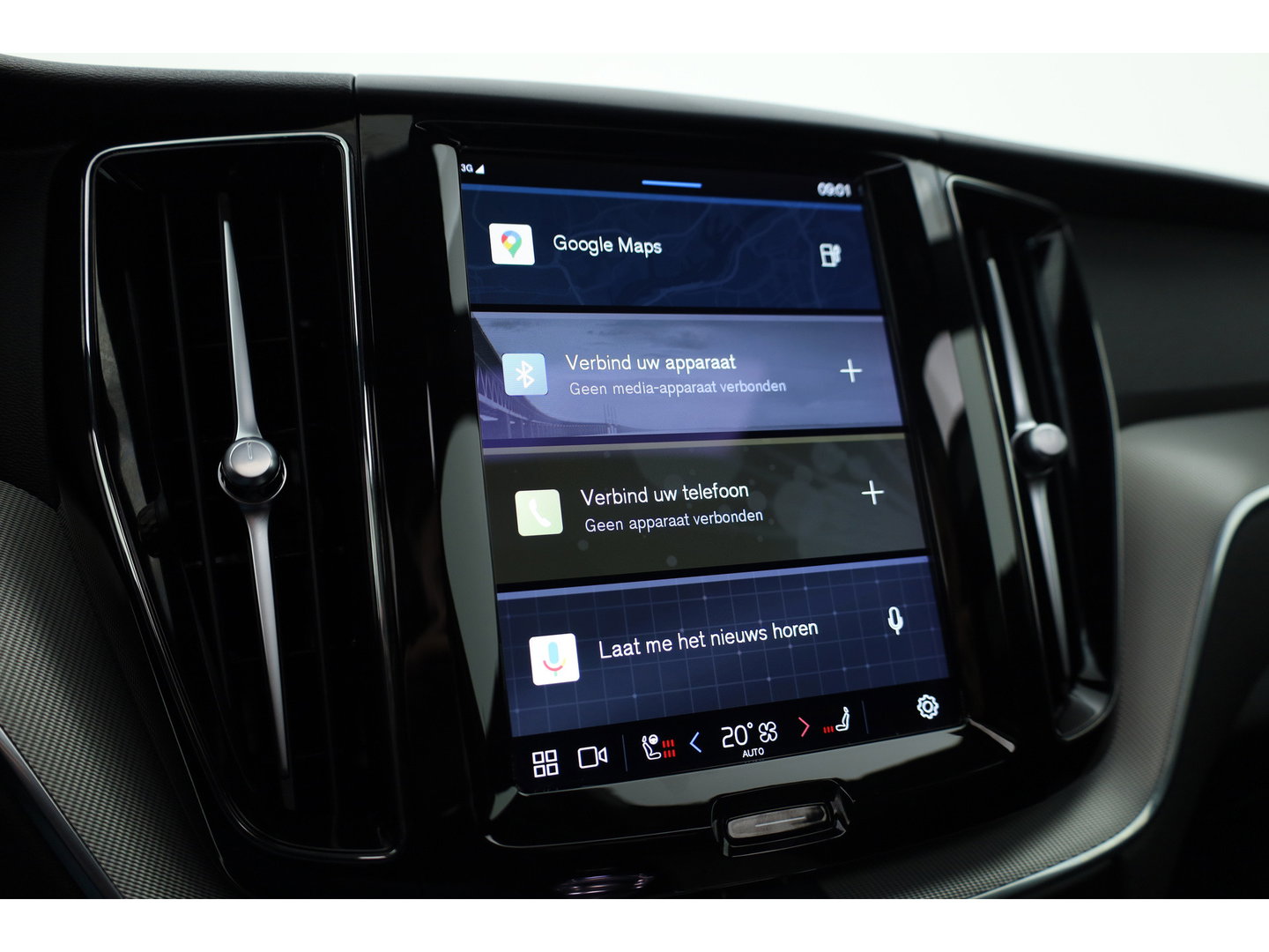 Volvo XC60 2.0 T8 Plug-in hybrid AWD Plus Dark | Luchtvering | Pano | Memory | 360cam | H&K Audio | Adapt. Cruise | CarPlay