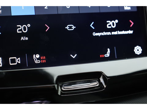 Volvo XC60 2.0 T8 Plug-in hybrid AWD Plus Dark | Luchtvering | Pano | Memory | 360cam | H&K Audio | Adapt. Cruise | CarPlay