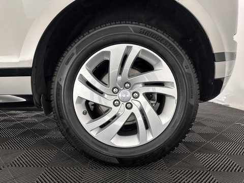 Land Rover Range Rover Evoque 2.0 D180 AWD SE (INCL-BTW) Aut. *LEATHER | FULL-LED | HEATED-COMFORTSEATS | NAVI-FULLMAP | SHIFTPADDLES | CAMERA | ECC | CARPLAY | PDC | CRUISE | 18''ALU*