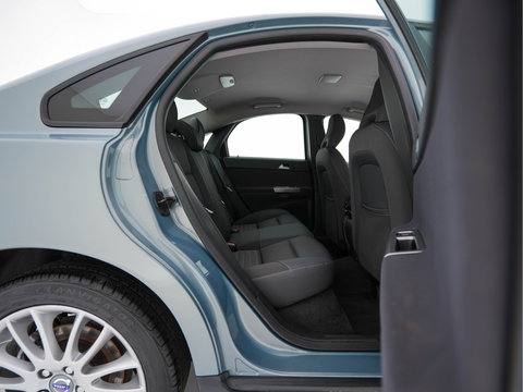 Volvo S40 1.6D Edition I *COMFORT-SEATS | ECC | CRUISE | 17''ALU*