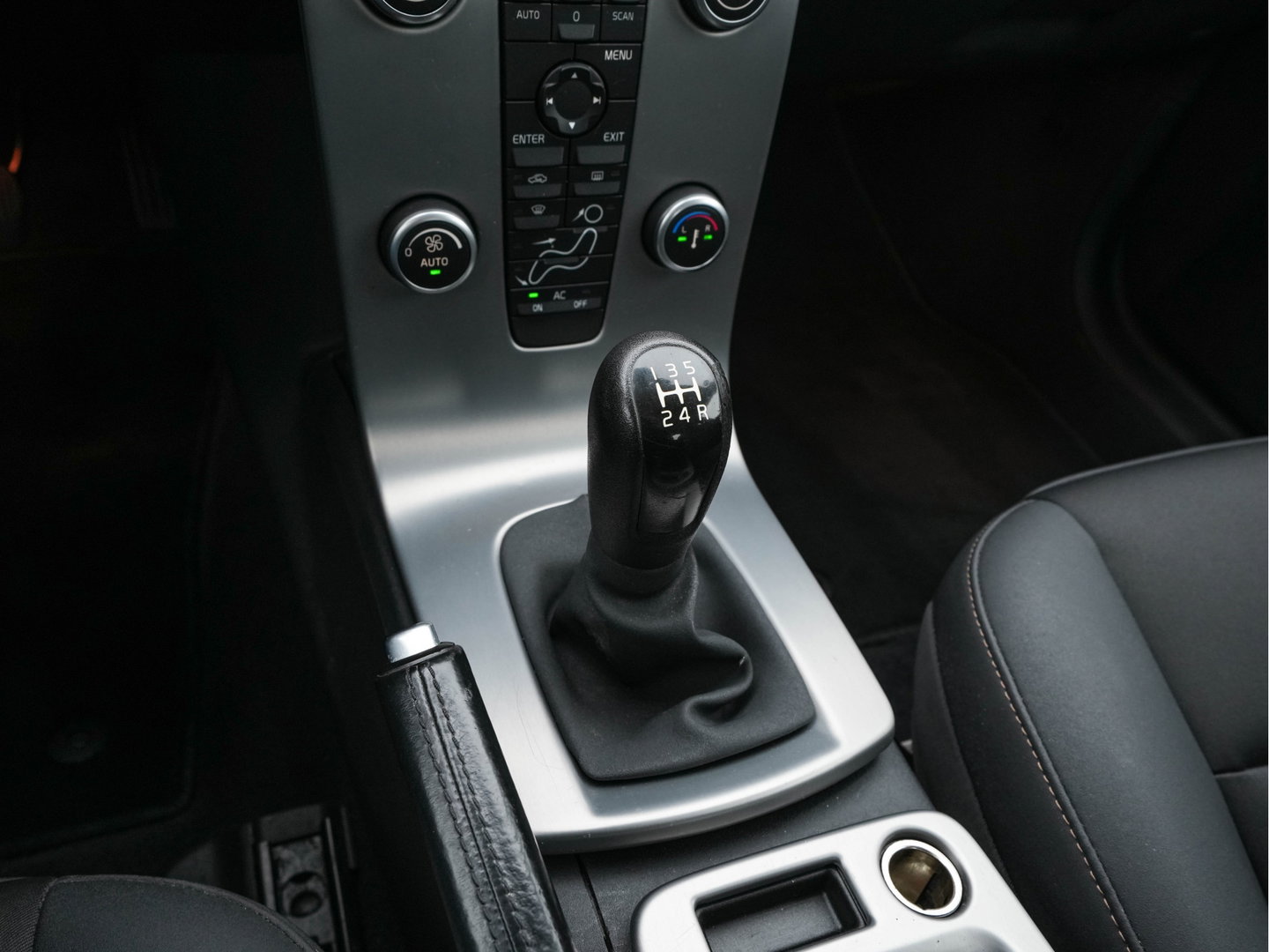 Volvo S40 1.6D Edition I *COMFORT-SEATS | ECC | CRUISE | 17''ALU*