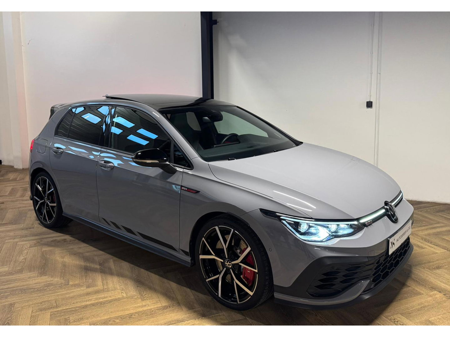 Volkswagen Golf 2.0 TSI GTI CLUBSPORT PANO KEYLESS