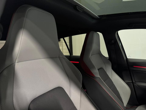 Volkswagen Golf 2.0 TSI GTI CLUBSPORT PANO KEYLESS