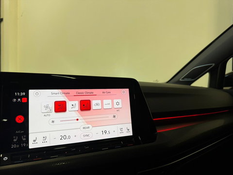 Volkswagen Golf 2.0 TSI GTI CLUBSPORT PANO KEYLESS