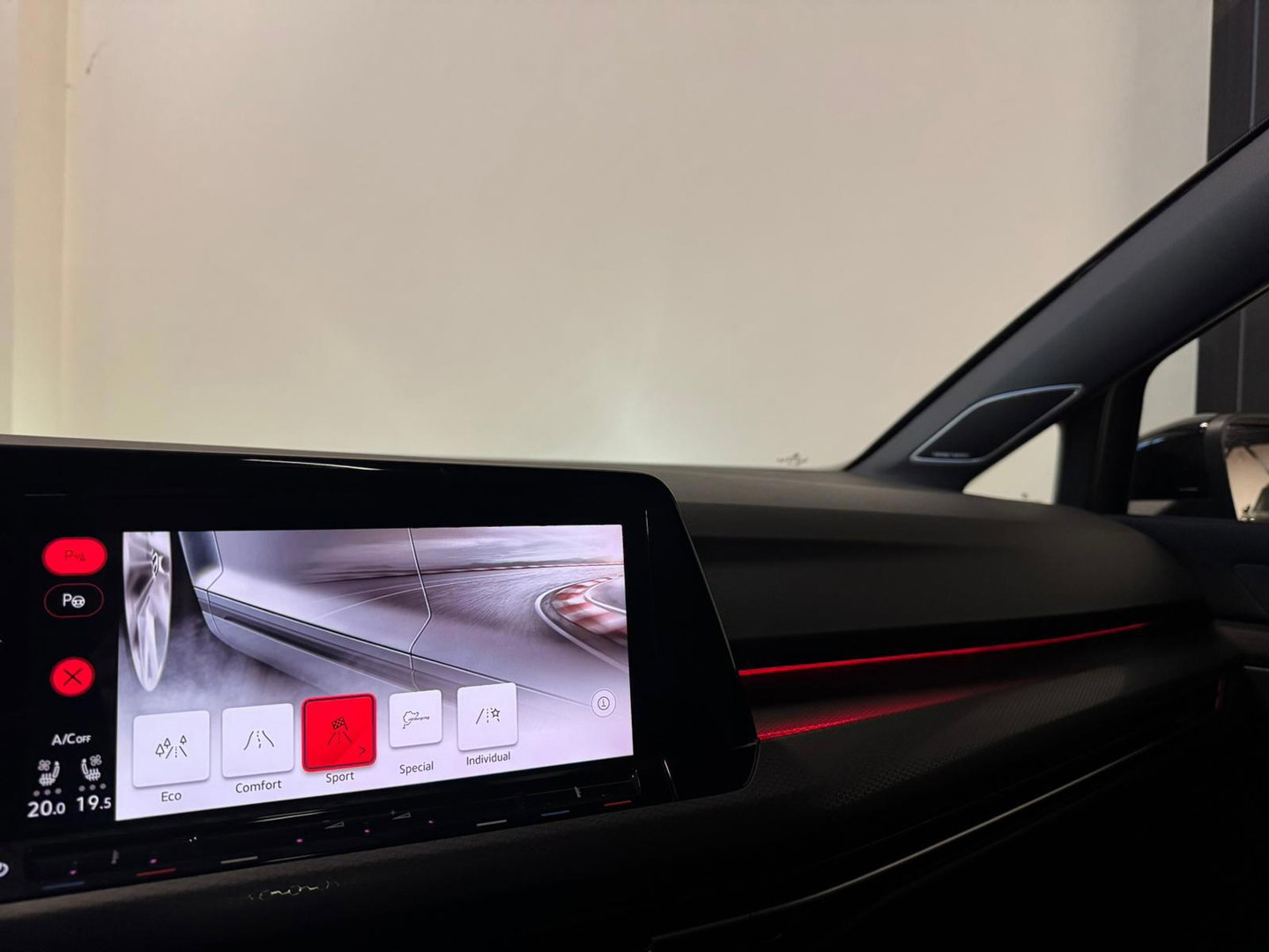 Volkswagen Golf 2.0 TSI GTI CLUBSPORT PANO KEYLESS