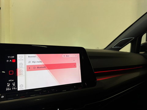 Volkswagen Golf 2.0 TSI GTI CLUBSPORT PANO KEYLESS