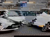 Toyota Aygo - 1.0 VVT-i x-play|Airco|Cruise|Led|Camera|Carplay|LM-velgen|