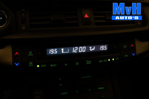 Lexus CT 200h 25th Edition|SCHUIFDAK|CAMERA|STOELVERW|LED|NAP