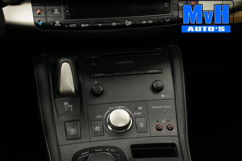 Lexus CT 200h 25th Edition|SCHUIFDAK|CAMERA|STOELVERW|LED|NAP