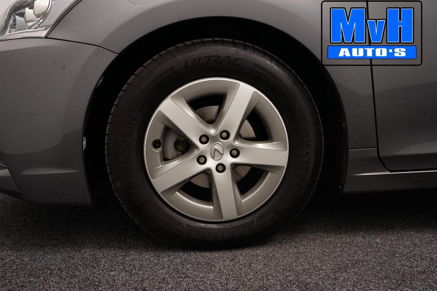 Lexus CT 200h 25th Edition|SCHUIFDAK|CAMERA|STOELVERW|LED|NAP