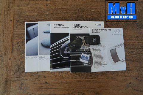 Lexus CT 200h 25th Edition|SCHUIFDAK|CAMERA|STOELVERW|LED|NAP