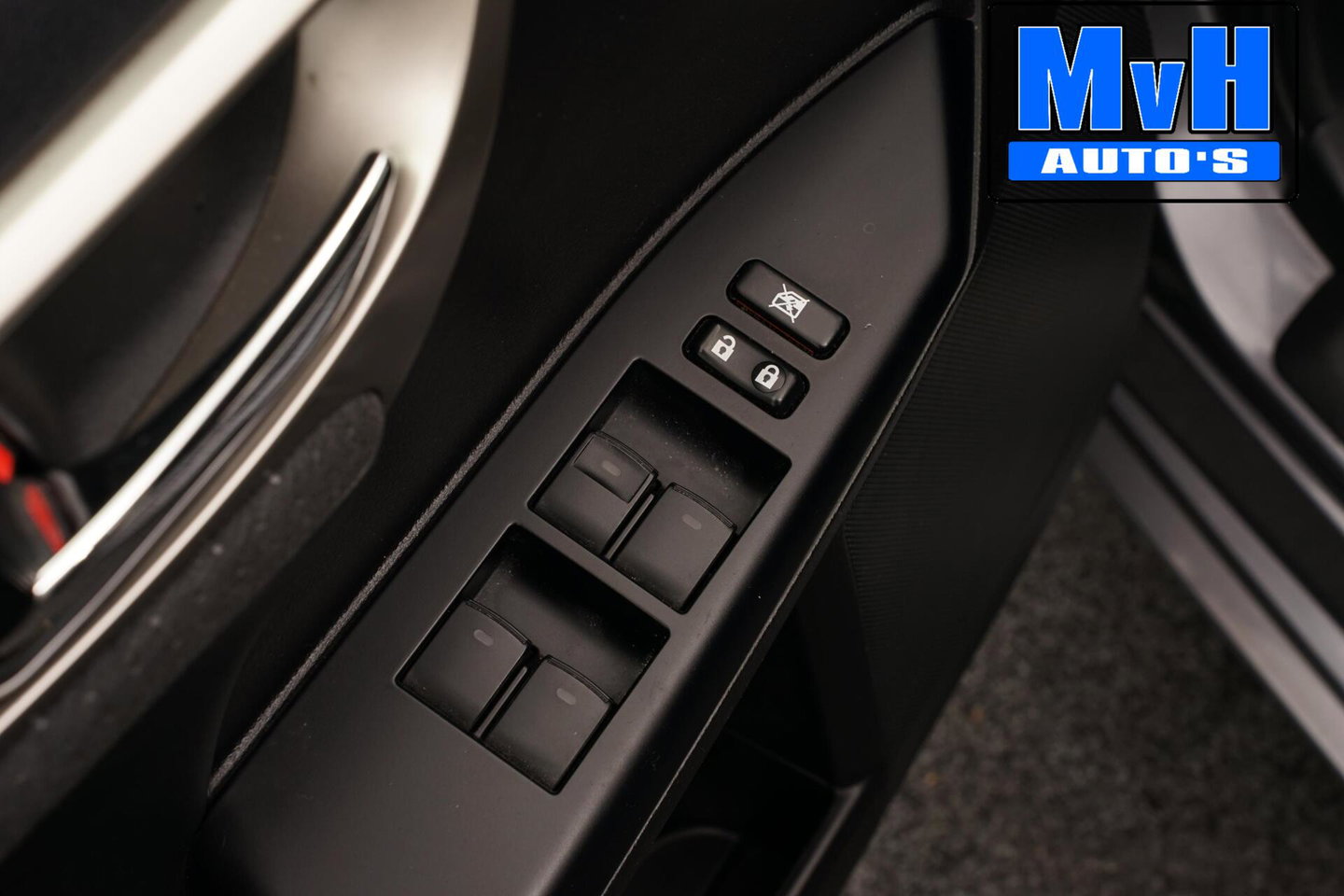 Lexus CT 200h 25th Edition|SCHUIFDAK|CAMERA|STOELVERW|LED|NAP