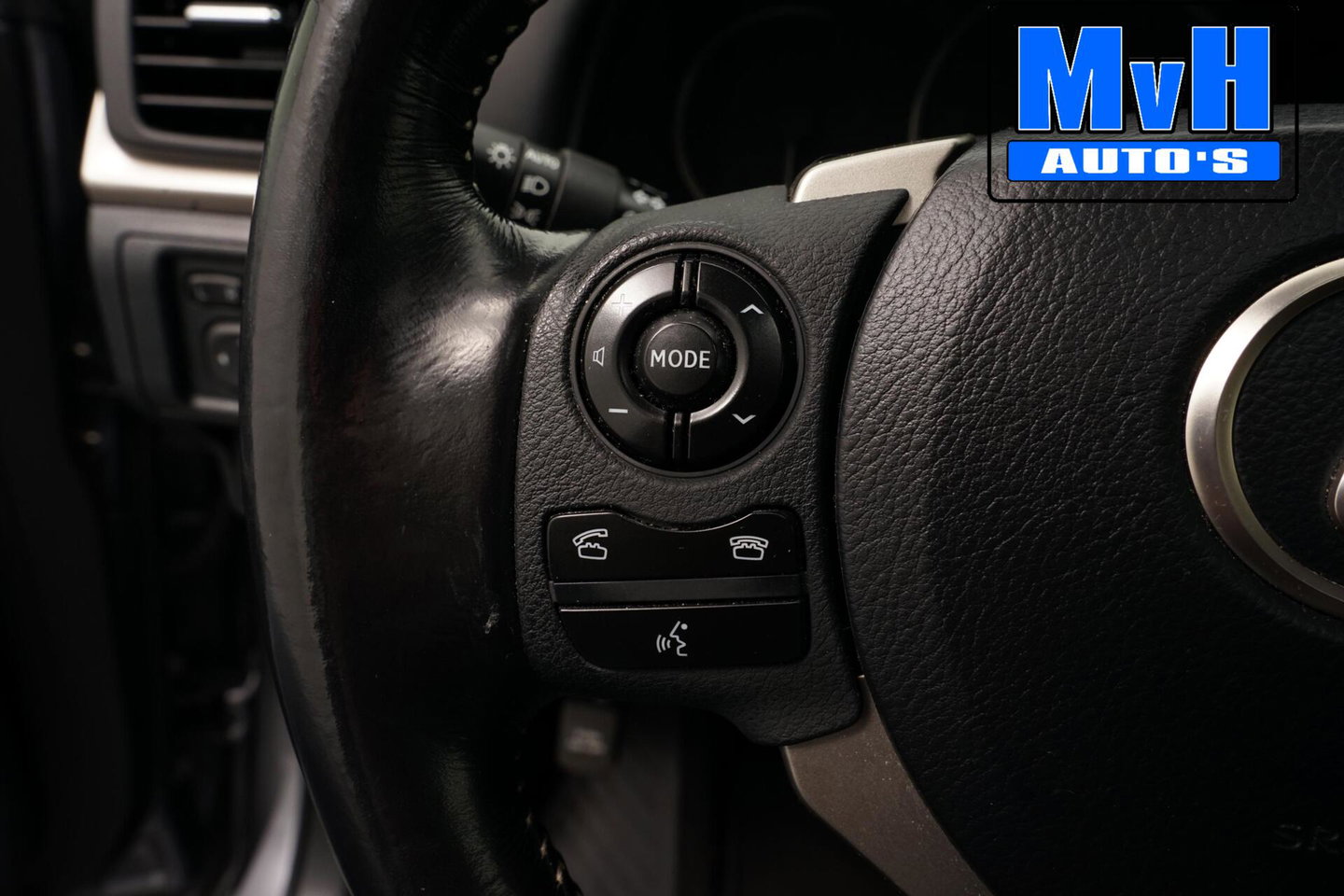 Lexus CT 200h 25th Edition|SCHUIFDAK|CAMERA|STOELVERW|LED|NAP