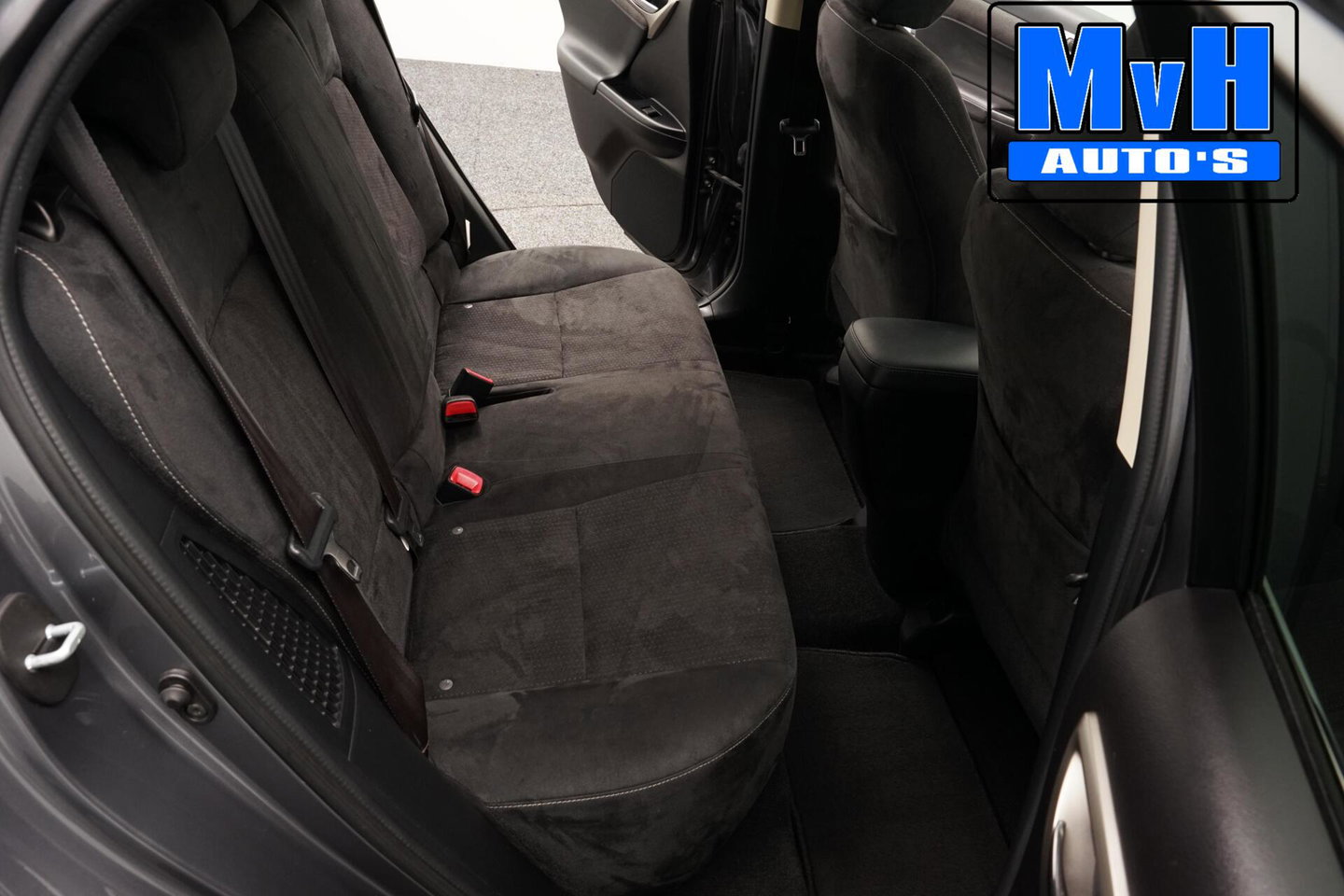 Lexus CT 200h 25th Edition|SCHUIFDAK|CAMERA|STOELVERW|LED|NAP