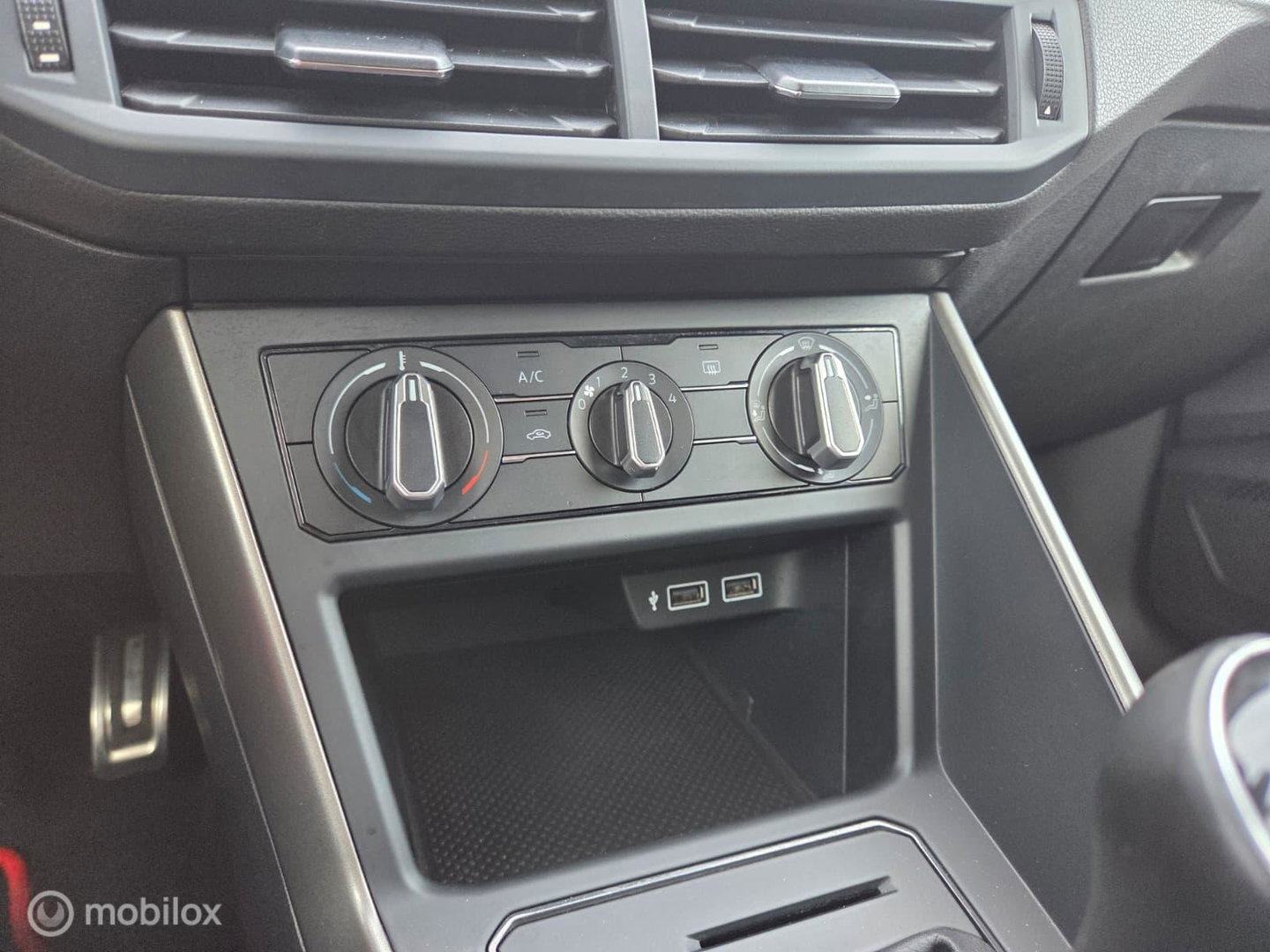 Volkswagen Polo 1.0 TSI, Full LED, Navi, Carplay, Camera,NAP