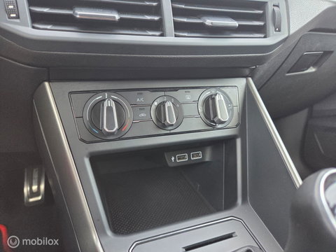 Volkswagen Polo 1.0 TSI, Full LED, Navi, Carplay, Camera,NAP