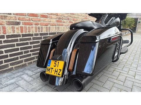 Harley Davidson 103 FLHX Street Glide Black Out Streetglide Special Paint CVO FLHTCU