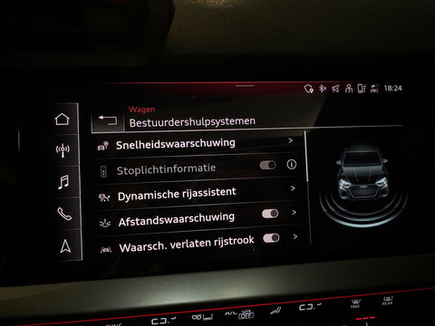 Audi RS3 Limousine 2.5 TFSI quattro Pano|Ceramic|HuD|B&O|VOL