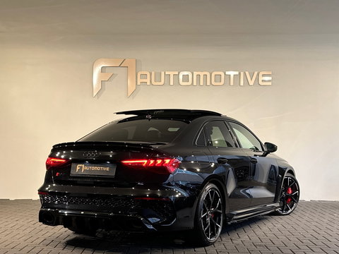 Audi RS3 Limousine 2.5 TFSI quattro Pano|Ceramic|HuD|B&O|VOL
