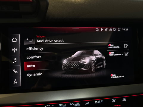Audi RS3 Limousine 2.5 TFSI quattro Pano|Ceramic|HuD|B&O|VOL