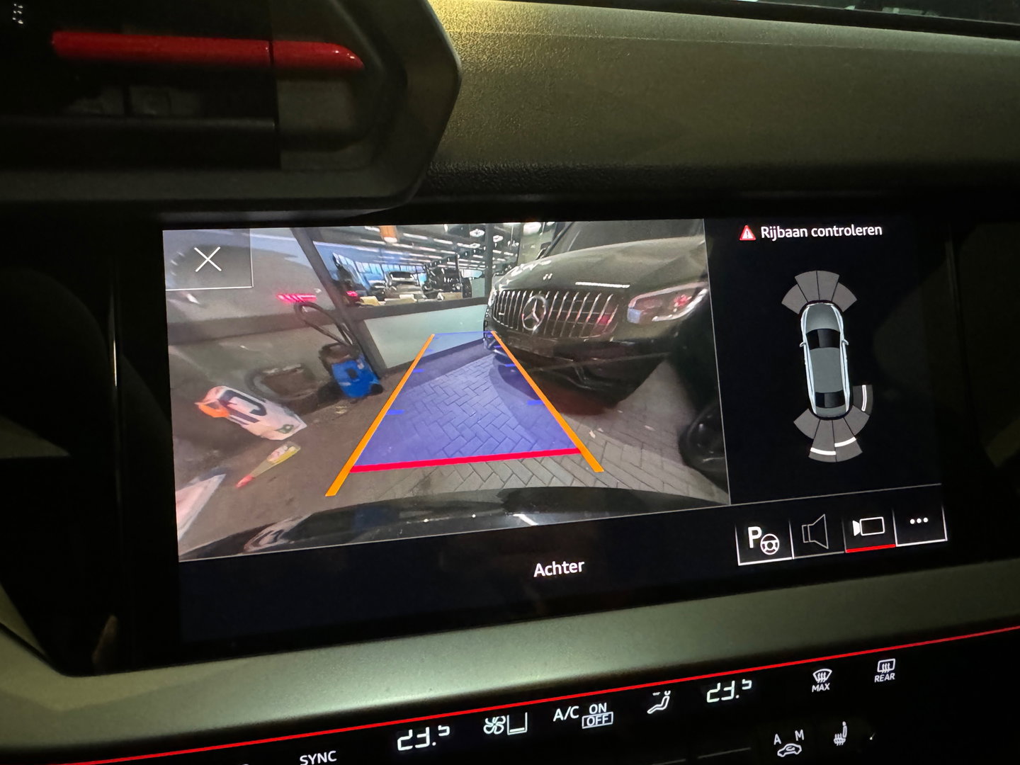 Audi RS3 Limousine 2.5 TFSI quattro Pano|Ceramic|HuD|B&O|VOL