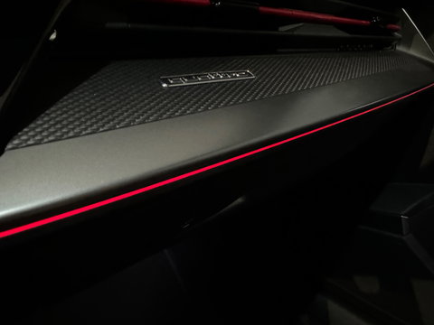 Audi RS3 Limousine 2.5 TFSI quattro Pano|Ceramic|HuD|B&O|VOL