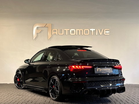 Audi RS3 Limousine 2.5 TFSI quattro Pano|Ceramic|HuD|B&O|VOL