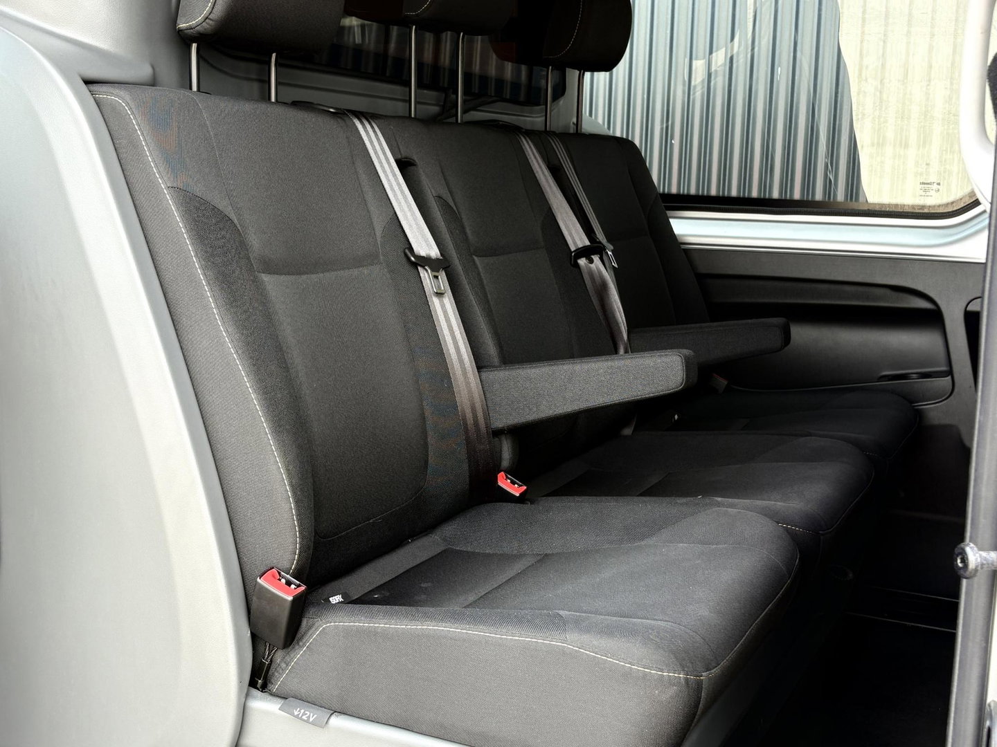 Renault Trafic 1.6 dCi T29 L2H1 DC Comfort | Marge | 6-persoons | Velgen |