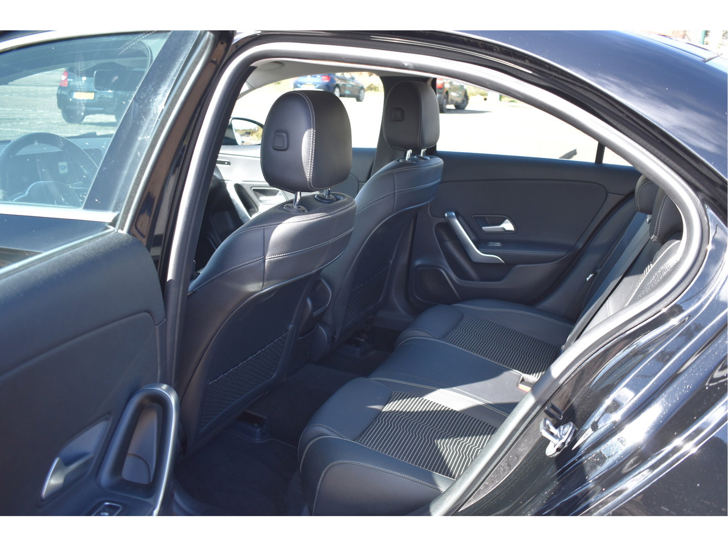 Mercedes-Benz A-Klasse 220 4MATIC Premium 4 MATIC, BOEKJES ,NAP EN ONDERHOUDSHISTORIE